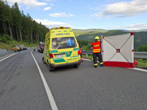 Smrtelná nehoda pod Červenohorským sedlem. O život přišel motorkář